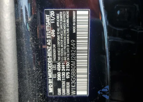 2021 Mercedes-Benz A 35 Amg z USA, uszkodzony, nr VIN W1K3G5BB0MJ282649